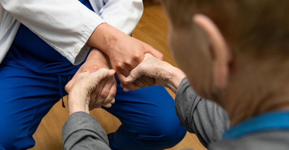 Doctor is performing clinical neuropsychological examination. 